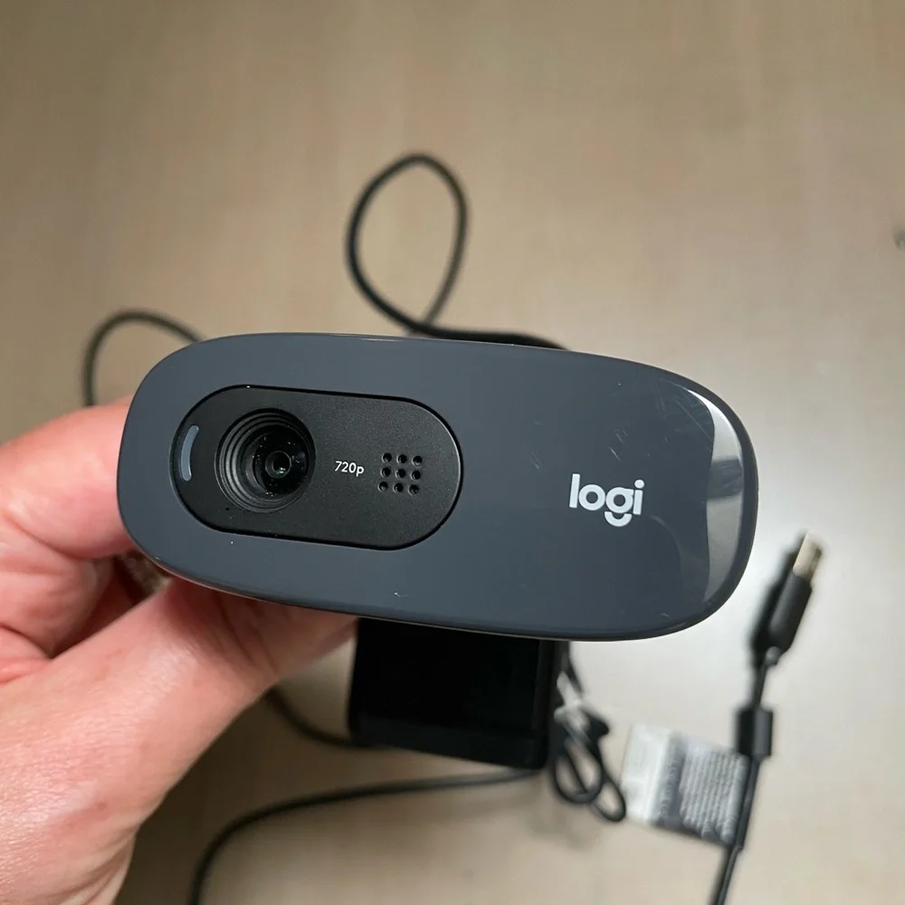 Logitech C270 HD Webcam, HD 720p/30fps, Widescreen HD